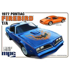 MPC 1/25 1977 Pontiac Firebird Convertible MPC916M Plastics Car/Truck 1/24-1/25