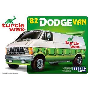 MPC 1982 Dodge Van Custom Turtle Wax MPC943M Plastics Car/Truck 1/24-1/25