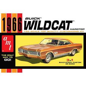 AMT 1/25 1966 Buick Wildcat AMT1175 Plastics Car/Truck 1/24-1/25