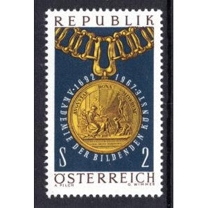 Austria 800 MNH VF