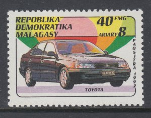 Madagascar 1107 Car MNH VF