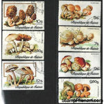 Guinee Republic Mushrooms , 7 stamps