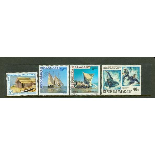 Malagasy Lot 2 , 4 stamps