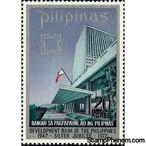 Philippines 1972 Bank building & badge, 20s-Stamps-Philippines-Mint-StampPhenom