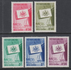 Vietnam 68-72 MNH VF