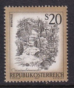 Austria 975 MNH VF