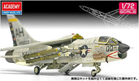 Academy - F 8E Vg 162 The Hunters Usn 1:72