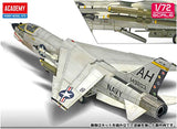 Academy - F 8E Vg 162 The Hunters Usn 1:72