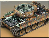 Academy - Tiger I with Interior 1:35