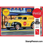 AMT - 1940 Ford Sedan Delivery (Coca‐Cola) 1:25-Model Kits-AMT-StampPhenom