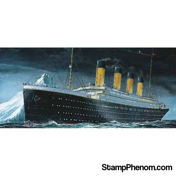 Revell Germany - RMS Titanic 1:1200-Model Kits-Revell Germany-StampPhenom